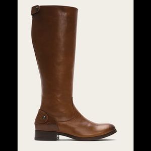 Frye MELISSA BUTTON BACK ZIP BOOT 3471368 Cognac Brown Sz 8.5. Pre owned